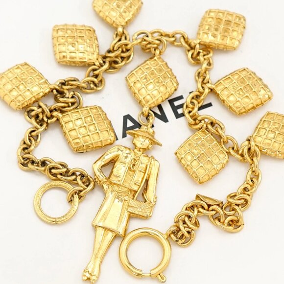 CHANEL Rhombus Mademoiselle Woman Charm Necklace 15" Gold Tone Auth w/Box - Picture 1 of 9